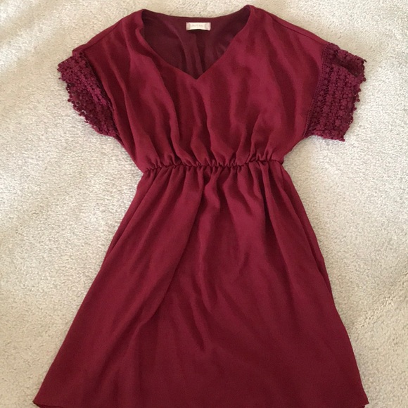 Altar'd State Dresses & Skirts - Altar’d State Red Maroon Dress size small
